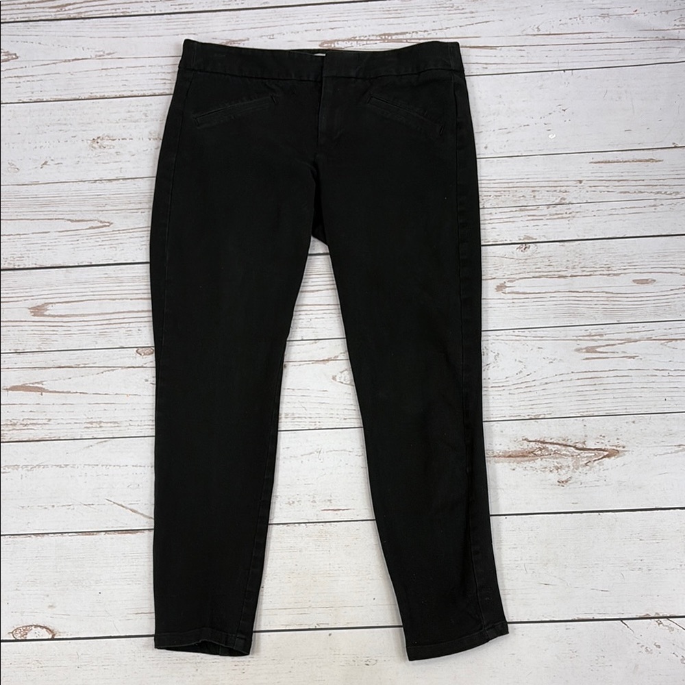 GAP Black Ankle Cropped Pants
